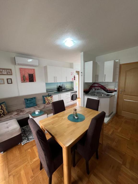 Teal Apartments Bihac Ngoại thất bức ảnh